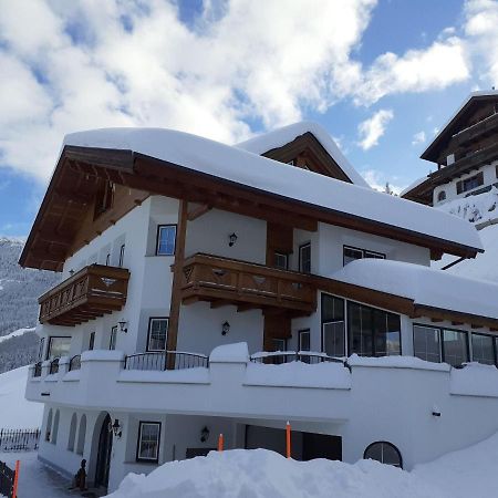 Modern Apartment In Hochgallmigg With Balcony Exterior foto